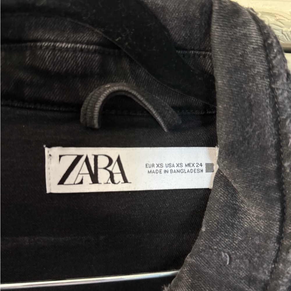 Zara Black Jean Jacket for Women - Picture 3 of 3